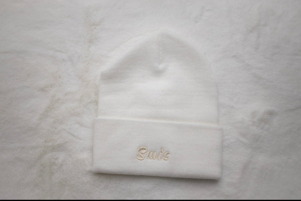 Swis White Beanie (Original Flower)